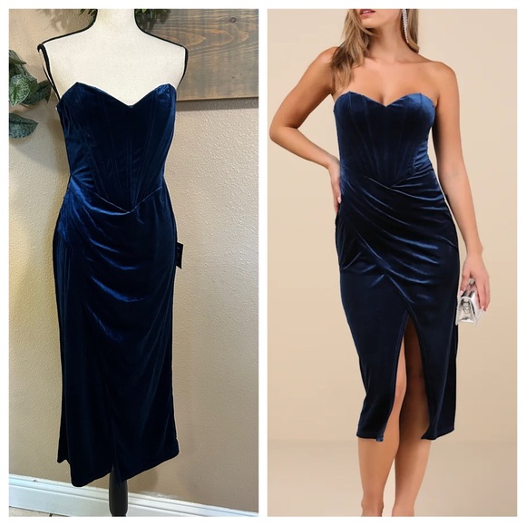 NWT 
Masterfully Flirty Dark Blue Velvet Bustier Midi Dress - Picture 1 of 9
